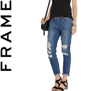 Frame Le Garçon cropped distressed Boyfriend Jean